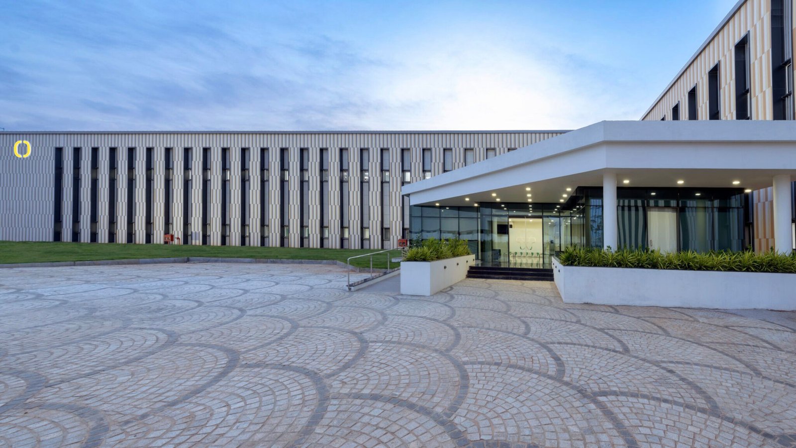 OneSource Specialty Pharma Receives EU GMP Certification for Sterile Product Division